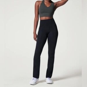 Spanx Booty Boost Flare Pant Black Size Large